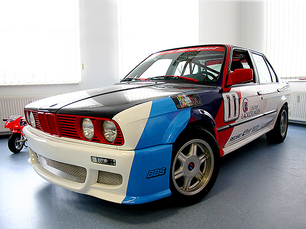 BMW E30